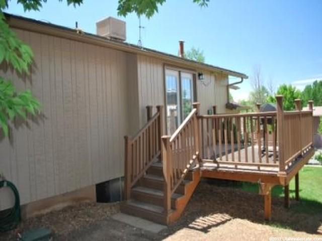 1622 Loch Lomond Dr, Layton, UT 84040 — photo 2