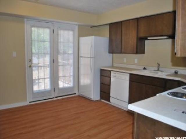 1622 Loch Lomond Dr, Layton, UT 84040 — photo 3