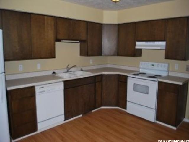 1622 Loch Lomond Dr, Layton, UT 84040 — photo 5