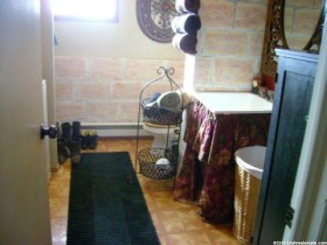 3207 W 440 S, Vernal, UT 84078 — photo 9