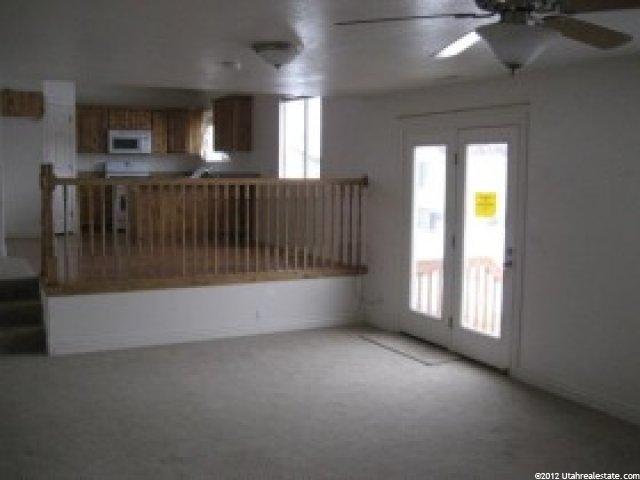 806 Saint Andrews Dr, Syracuse, UT 84075 — photo 3