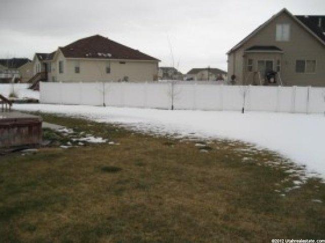 806 Saint Andrews Dr, Syracuse, UT 84075 — photo 11