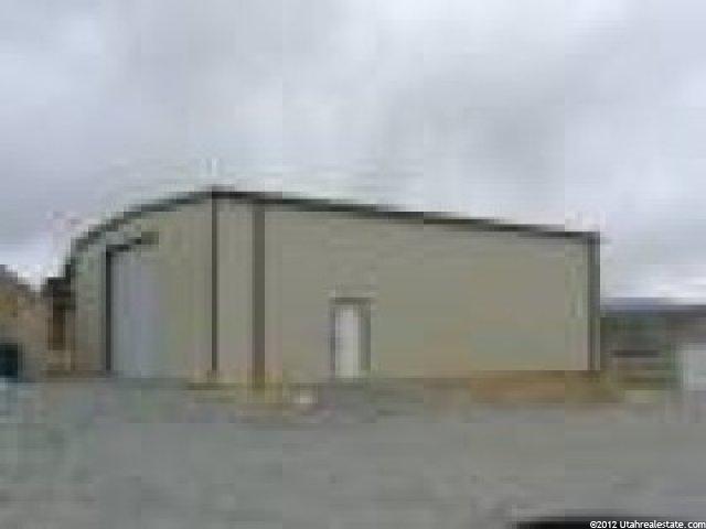 3908 W Main St, Vernal, UT 84078 — photo 2