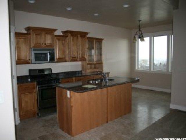 1530 Canyon View Dr, Perry, UT 84302 — photo 2
