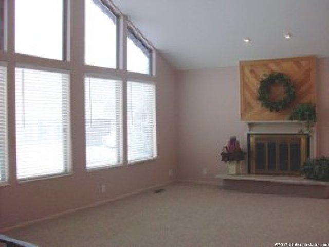 361 E Pepperidge Dr, Midvale, UT 84047 — photo 6