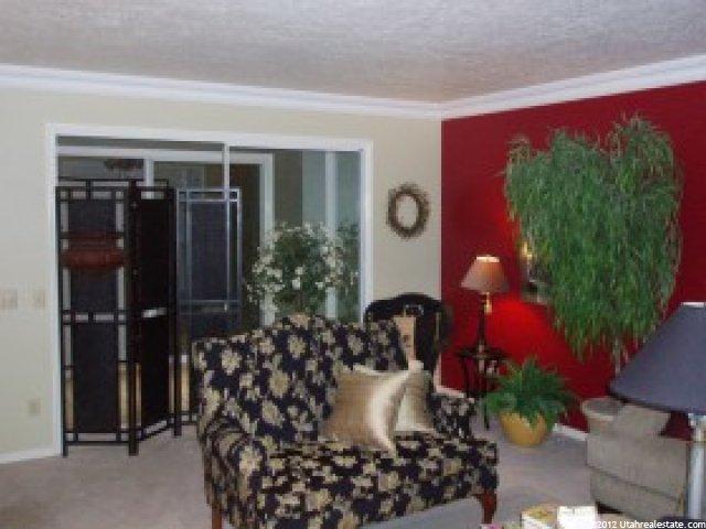 5463 S 300 E, Washington Terrace, UT 84405 — photo 4