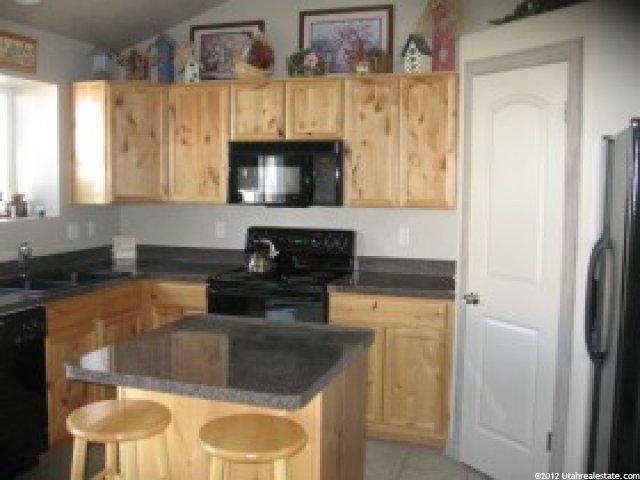 289 E 1900 N, North Ogden, UT 84414 — photo 2