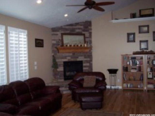 4052 S 5025 W, West Haven, UT 84401 — photo 2