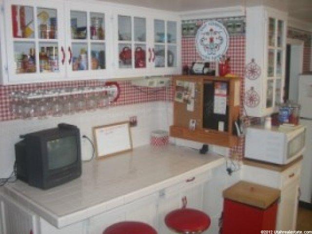 3343 S Lynnbrook Dr, Magna, UT 84044 — photo 3