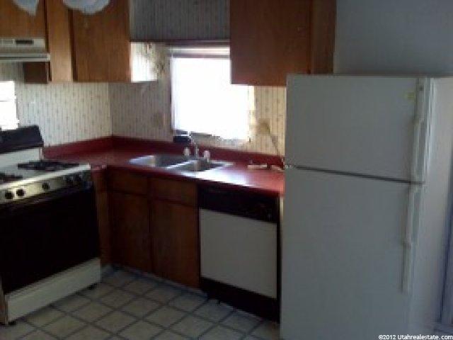 3860 Midland Dr, Roy, UT 84067 — photo 3