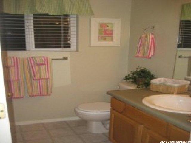 1254 W 1075 N, Clinton, UT 84015 — photo 10