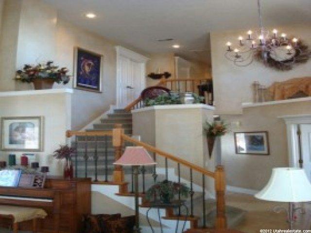 12203 Bluff View Dr, Sandy, UT 84092 — photo 2