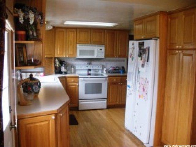 918 W Riverbend Dr, Murray, UT 84123 — photo 3