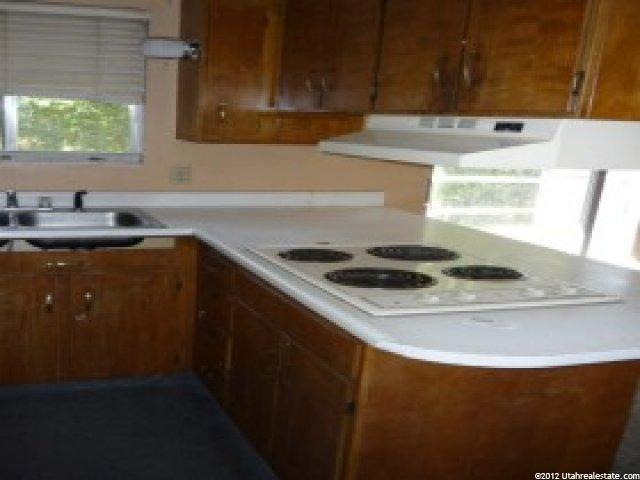488 S 2000 W, Syracuse, UT 84075 — photo 7