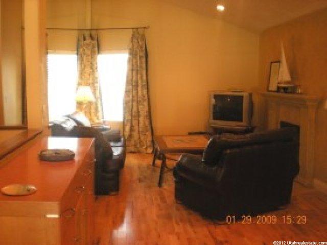 1559 E Hidden Valley Rd S, Sandy, UT 84092 — photo 3