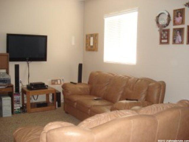 161 W 1980 S, Clearfield, UT 84015 — photo 3