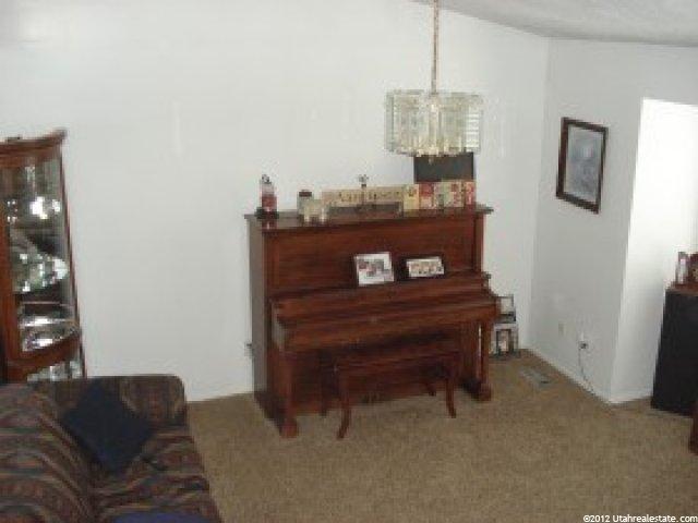 161 W 1980 S, Clearfield, UT 84015 — photo 5