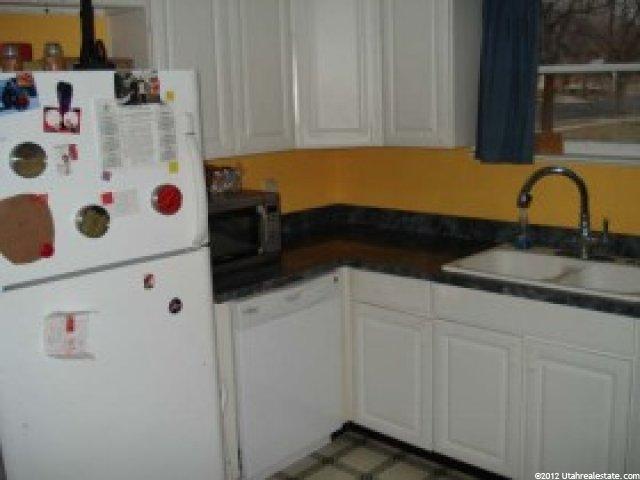 305 N 200 E, Bountiful, UT 84010 — photo 4