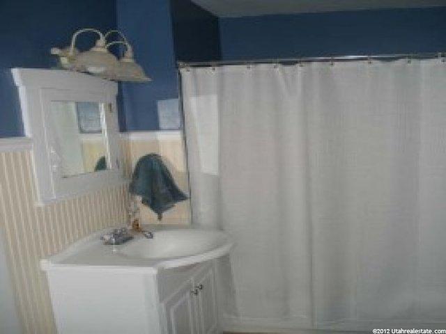 305 N 200 E, Bountiful, UT 84010 — photo 9