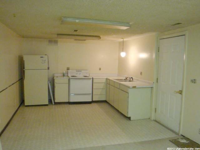831 N 250 W, Sunset, UT 84015 — photo 10