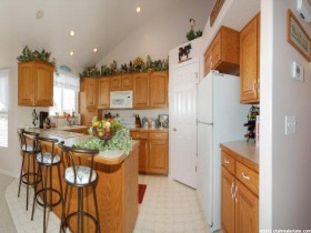 2537 N 1220 W, Clinton, UT 84015 — photo 3