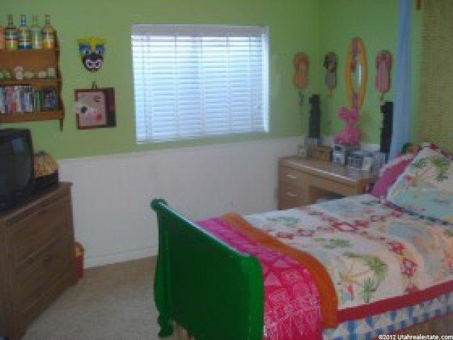 1028 W 550 S, Layton, UT 84041 — photo 10