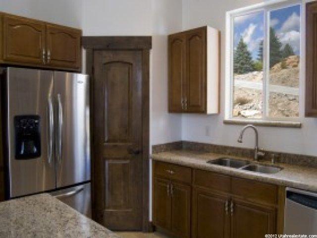586 E Ridge Dr, Heber City, UT 84032 — photo 6