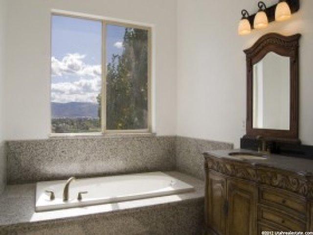 586 E Ridge Dr, Heber City, UT 84032 — photo 9
