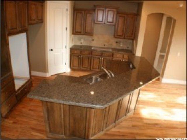 1328 E Shays Grove Ln, Murray, UT 84121 — photo 3