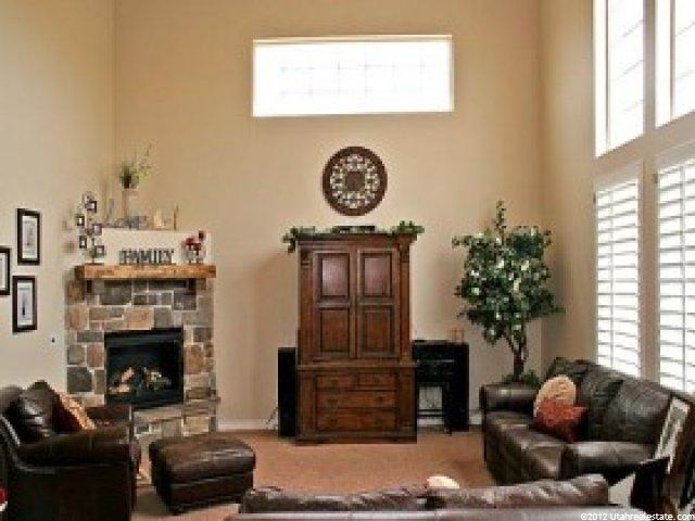 9229 Mt Airey Dr, Eagle Mountain, UT 84005 — photo 3