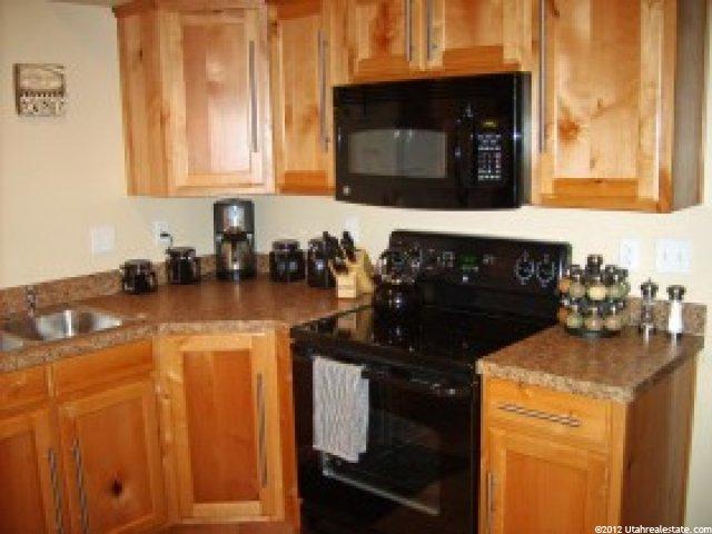 411 W 2000 St S, Perry, UT 84302 — photo 6