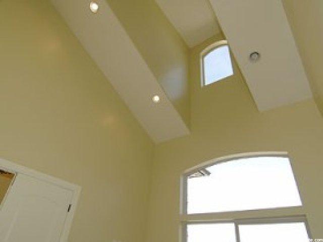 576 Oakview Ct, North Salt Lake, UT 84054 — photo 10