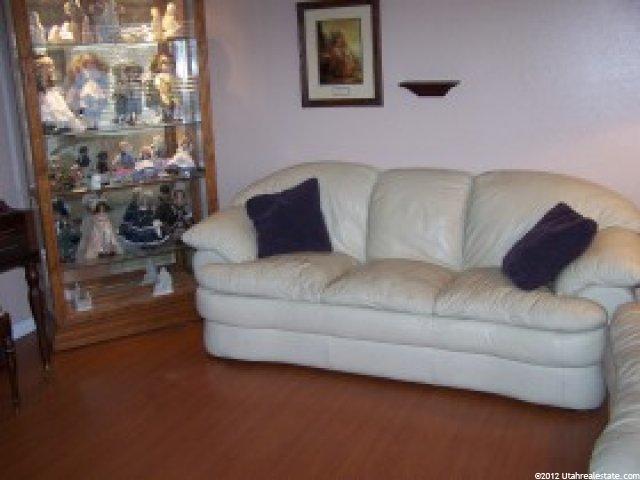 11216 S Sandcrest Cir E, Sandy, UT 84094 — photo 3
