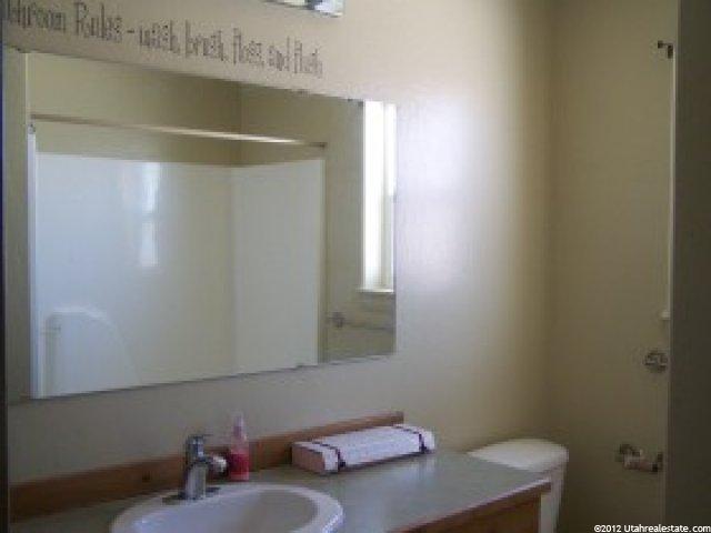 93 E 600 N, Roosevelt, UT 84066 — photo 6
