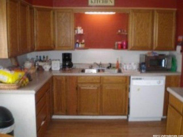 853 N 150 W, Clearfield, UT 84015 — photo 2