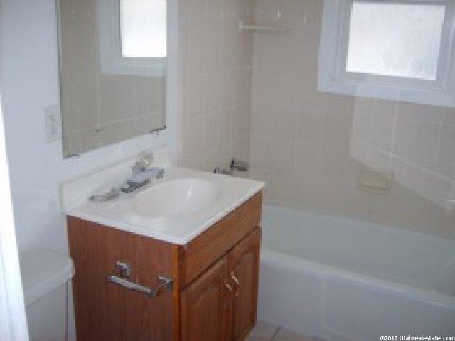 948 E 1000 S, Clearfield, UT 84015 — photo 3