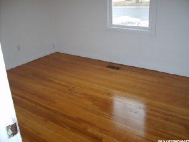 948 E 1000 S, Clearfield, UT 84015 — photo 5