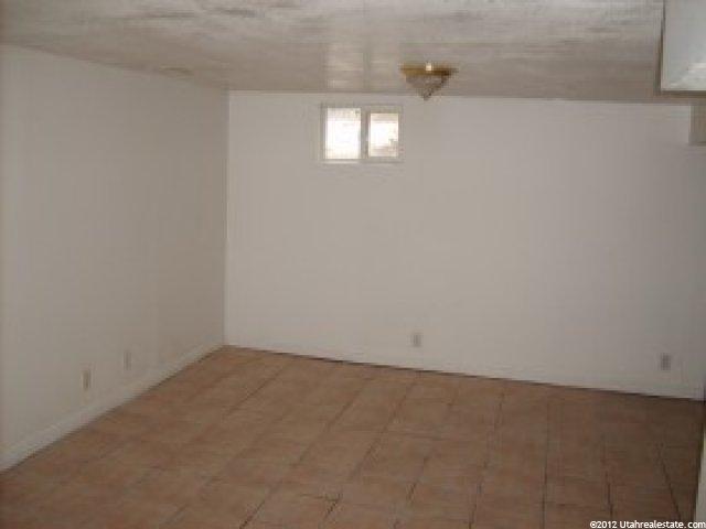 948 E 1000 S, Clearfield, UT 84015 — photo 6