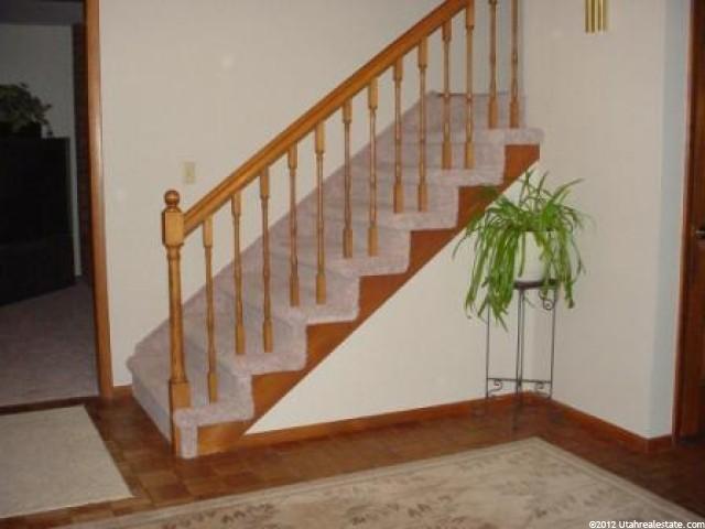 1541 Tameron Dr, Sandy, UT 84092 — photo 4
