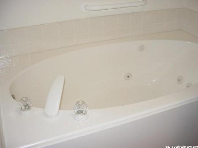 1541 Tameron Dr, Sandy, UT 84092 — photo 7