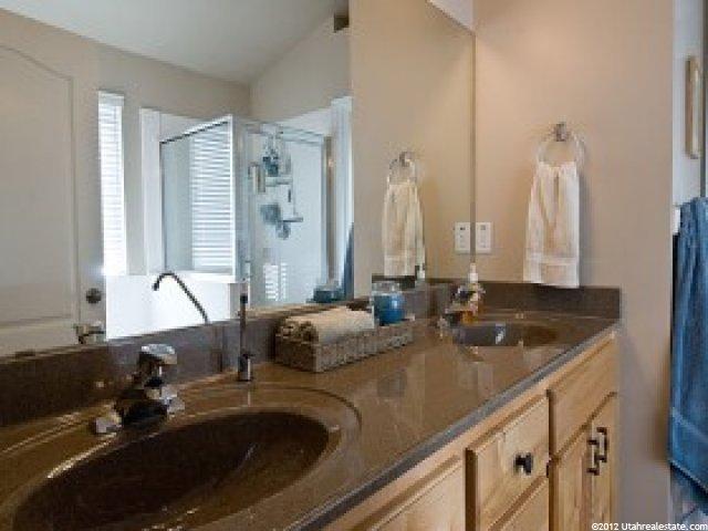 2863 W 2175 N, Clinton, UT 84015 — photo 7