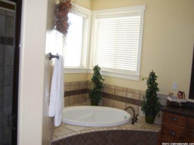 337 S Stonegate Dr, Roosevelt, UT 84066 — photo 5