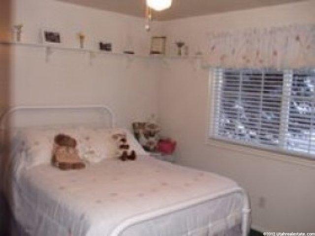 1562 W 1740 N, Clinton, UT 84015 — photo 6