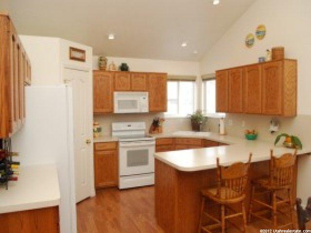 132 E 2200 S, Clearfield, UT 84015 — photo 2
