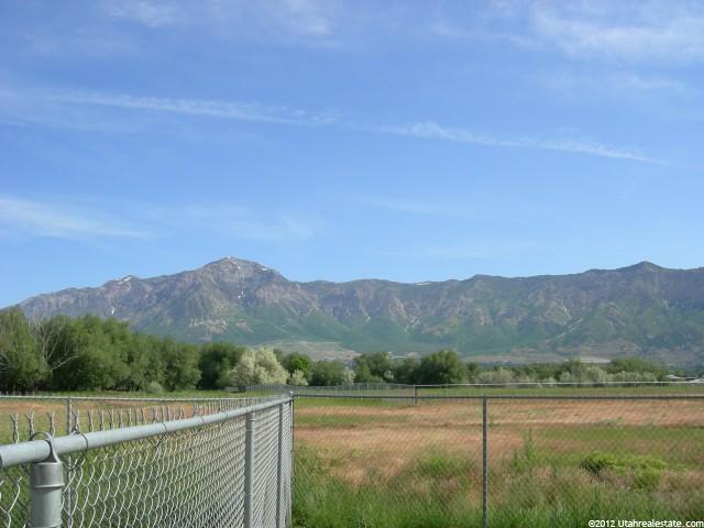 1167 N 200 E, Harrisville, UT 84404 — photo 8
