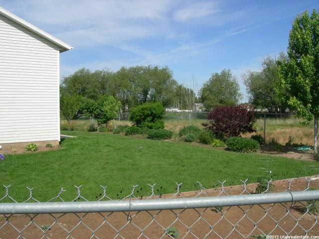 1167 N 200 E, Harrisville, UT 84404 — photo 9
