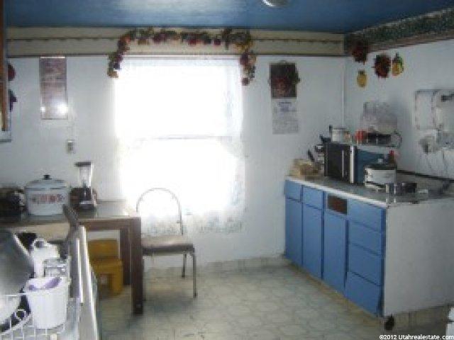 244 S 300 E, Logan, UT 84321 — photo 4
