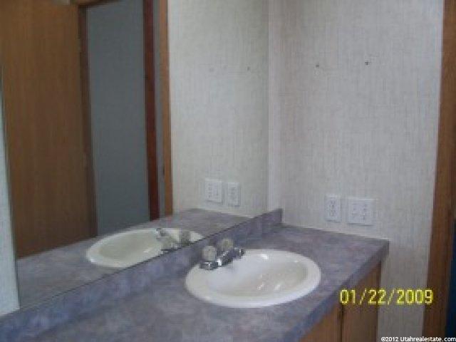 911 E 2970 S, Vernal, UT 84078 — photo 4