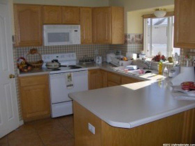 124 E 2400 S, Clearfield, UT 84015 — photo 4