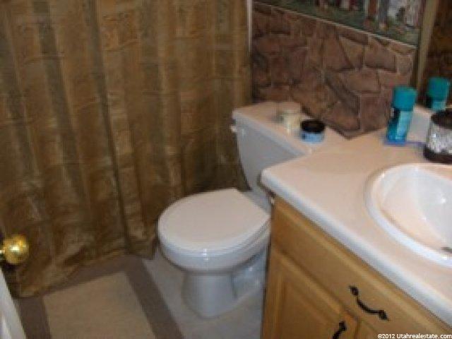 124 E 2400 S, Clearfield, UT 84015 — photo 9